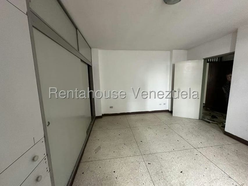 Apartamento (1 Nivel) en Alquiler en La California Norte, Distrito Metropolitano - 11