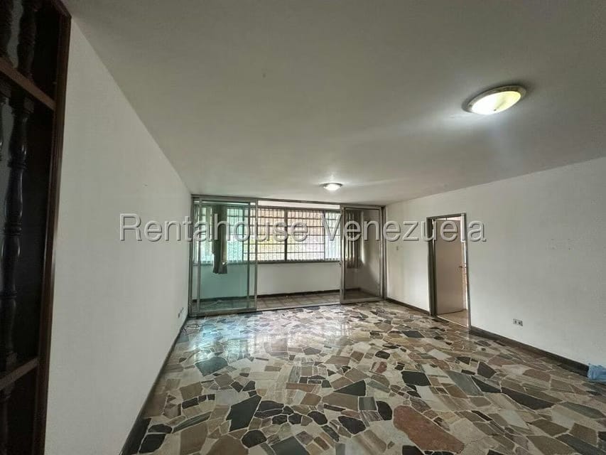Apartamento (1 Nivel) en Alquiler en La California Norte, Distrito Metropolitano - 6
