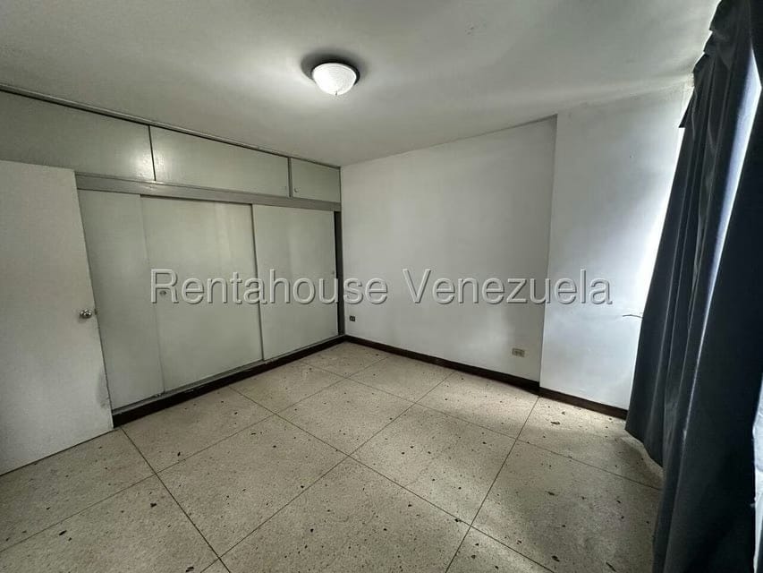 Apartamento (1 Nivel) en Alquiler en La California Norte, Distrito Metropolitano - 9