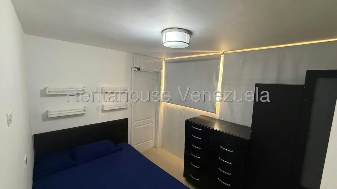 Apartamento (1 Nivel) en Alquiler en Chuao, Distrito Metropolitano - 7