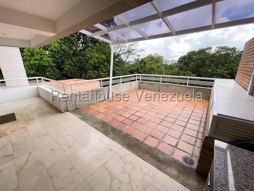 Apartamento (1 Nivel) en Venta en Los Chorros, Distrito Metropolitano - 9