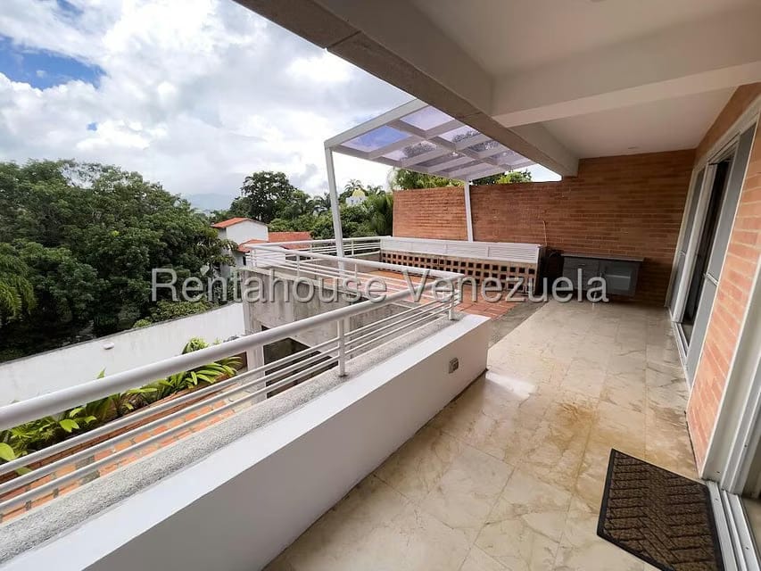 Apartamento (1 Nivel) en Venta en Los Chorros, Distrito Metropolitano - 10