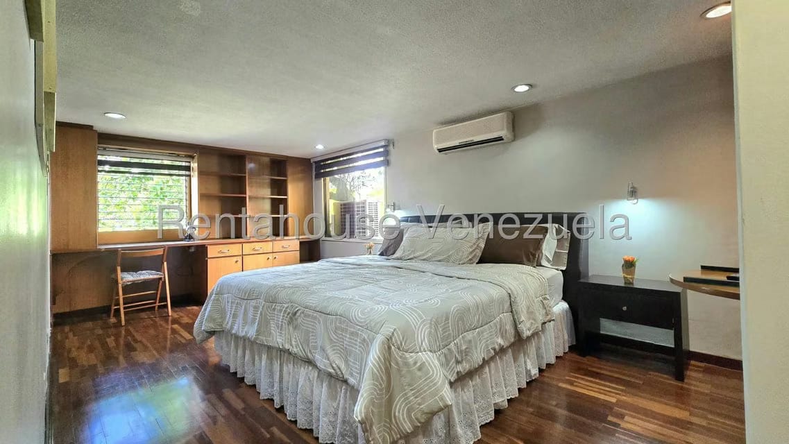 Apartamento (1 Nivel) en Alquiler en Campo Alegre, Distrito Metropolitano - 11