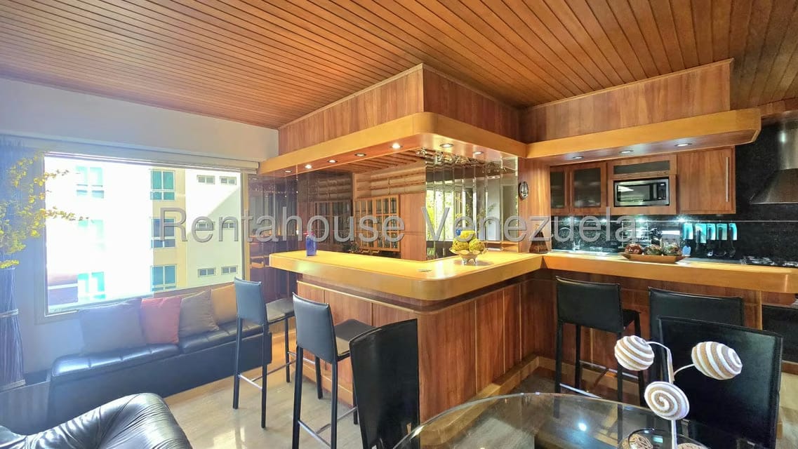 Apartamento (1 Nivel) en Alquiler en Campo Alegre, Distrito Metropolitano - 7