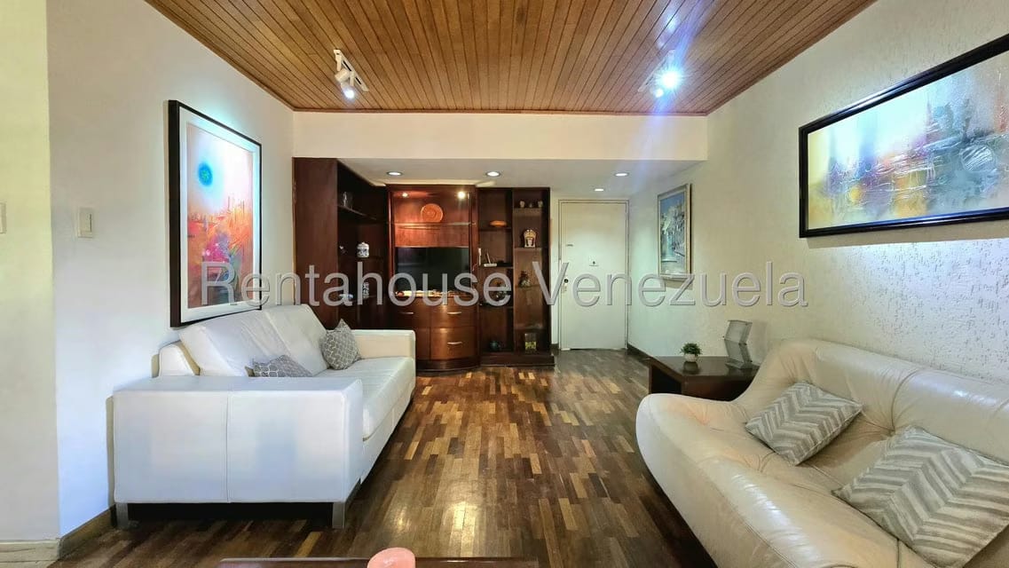 Apartamento (1 Nivel) en Alquiler en Campo Alegre, Distrito Metropolitano - 9