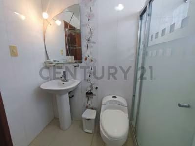 VENTA TOWNHOUSE CUIDAD FLAMINGO 4HAB/3BAÑOS/1PUESTO - 6