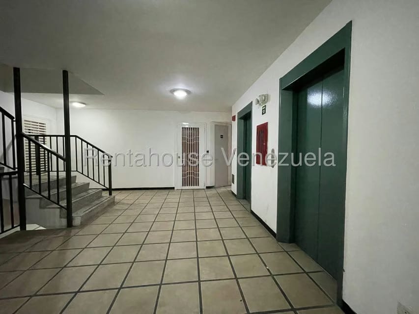 Apartamento (1 Nivel) en Alquiler en Prado Humboldt, Distrito Metropolitano - 33
