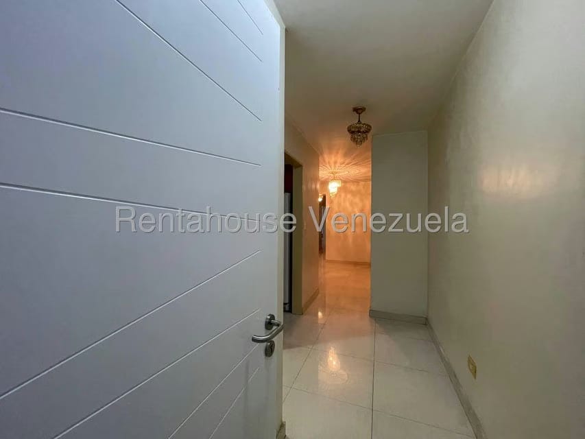Apartamento (1 Nivel) en Alquiler en Prado Humboldt, Distrito Metropolitano - 34