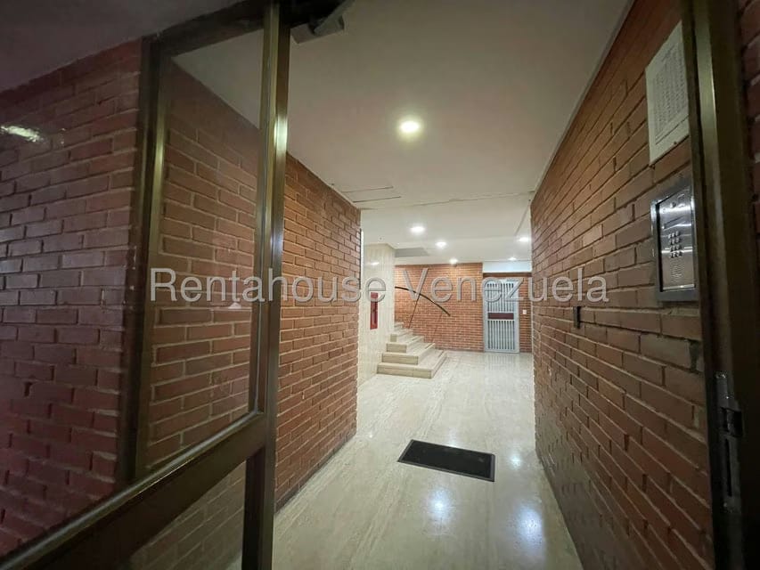 Apartamento (1 Nivel) en Alquiler en Prado Humboldt, Distrito Metropolitano - 36