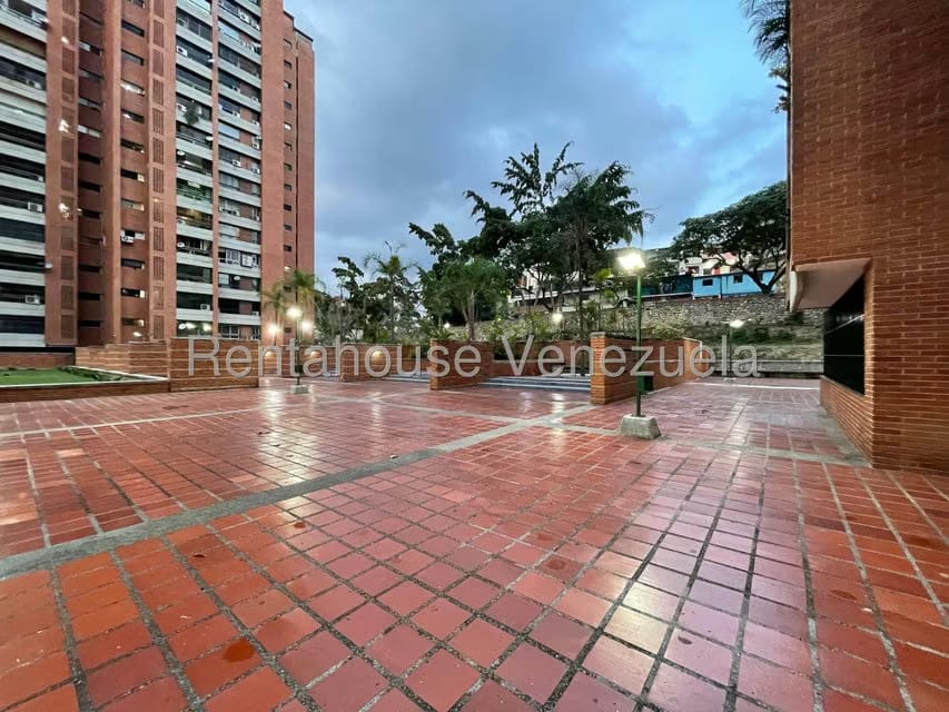 Apartamento (1 Nivel) en Alquiler en Prado Humboldt, Distrito Metropolitano - 39