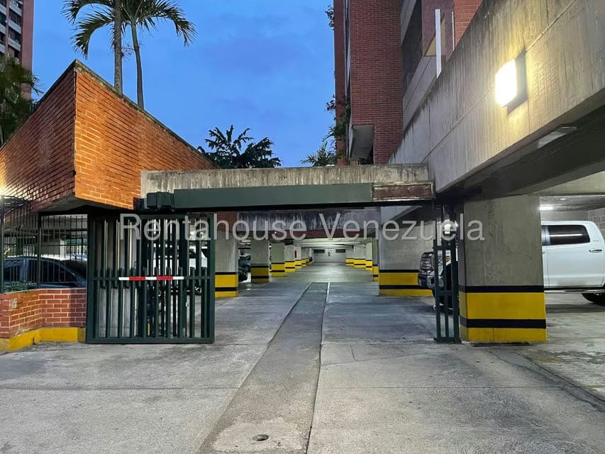 Apartamento (1 Nivel) en Alquiler en Prado Humboldt, Distrito Metropolitano - 45