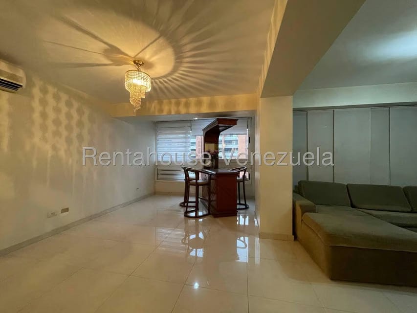 Apartamento (1 Nivel) en Alquiler en Prado Humboldt, Distrito Metropolitano - 8