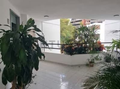 En venta Hermoso Penthouse con vista al Àvila