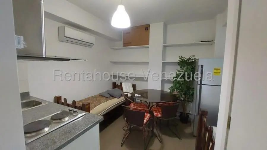 Apartamento en Alquiler en lomas de las mercedes Caracas - 11