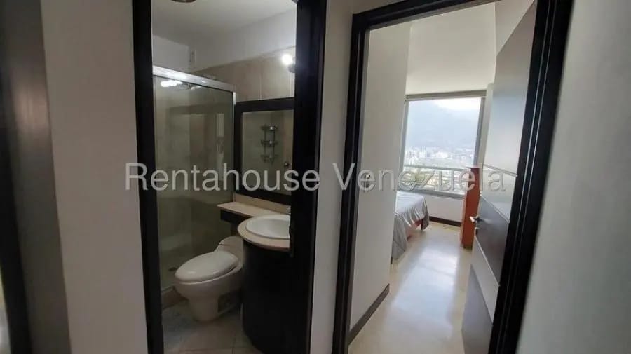 Apartamento en Alquiler en lomas de las mercedes Caracas - 14