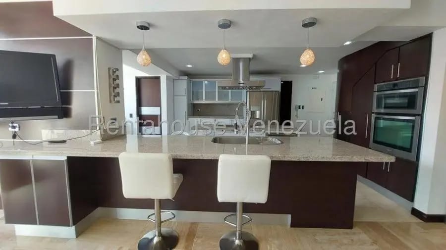 Apartamento en Alquiler en lomas de las mercedes Caracas - 16