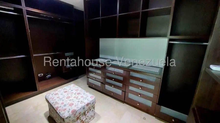 Apartamento en Alquiler en lomas de las mercedes Caracas - 18