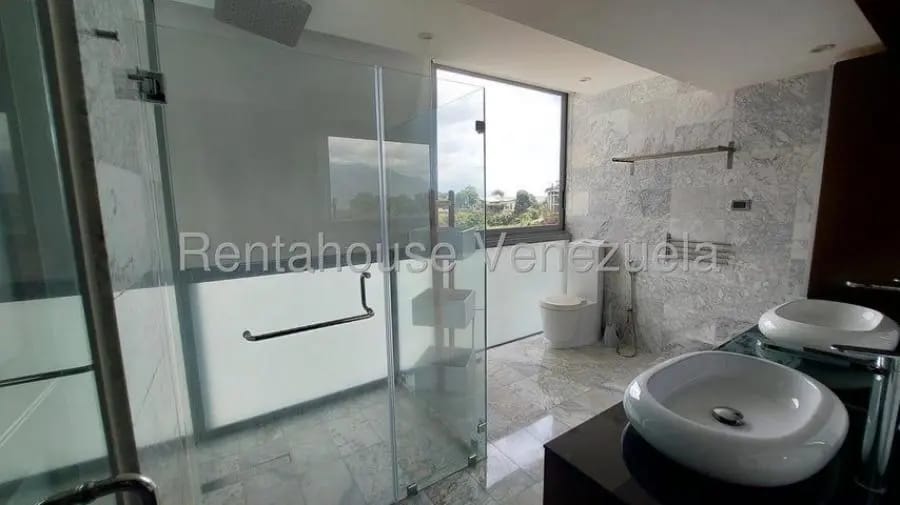 Apartamento en Alquiler en lomas de las mercedes Caracas - 23
