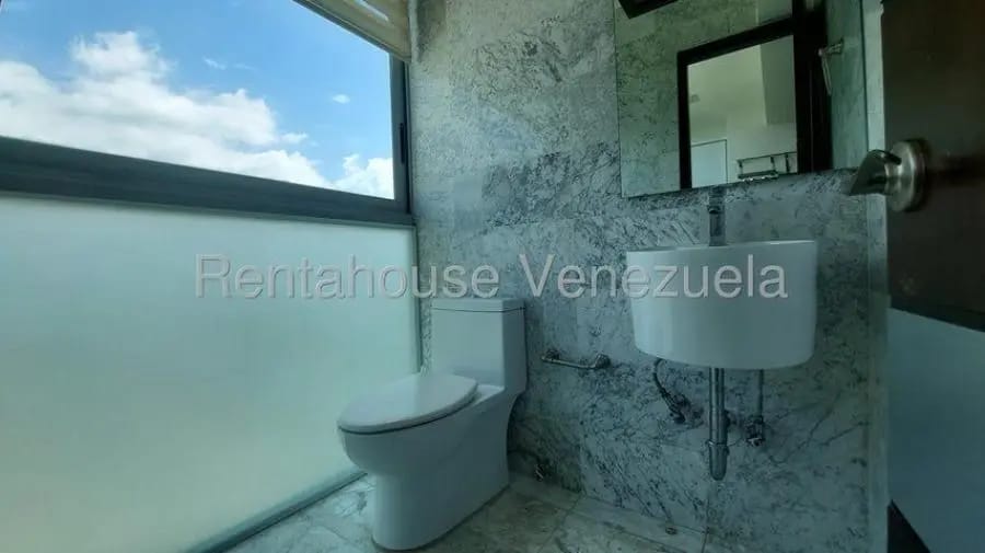 Apartamento en Alquiler en lomas de las mercedes Caracas - 27