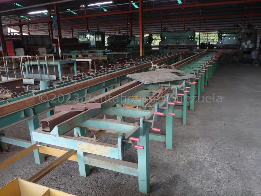 Comercial (Galpon - Deposito) en Venta en Rio Tuy, Miranda - 19