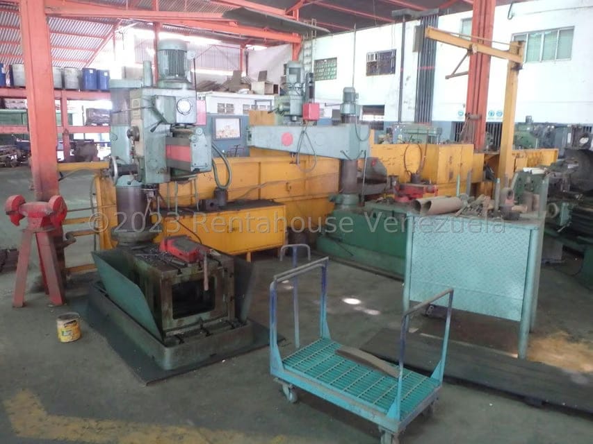 Comercial (Galpon - Deposito) en Venta en Rio Tuy, Miranda - 23