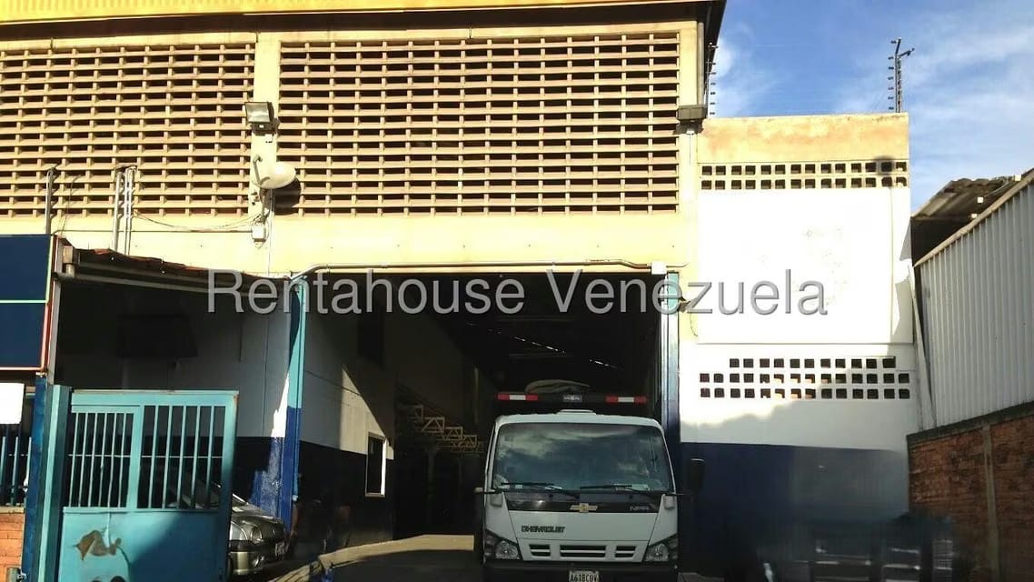 Comercial (Local Comercial) en Venta en La Urbina, Distrito Metropolitano