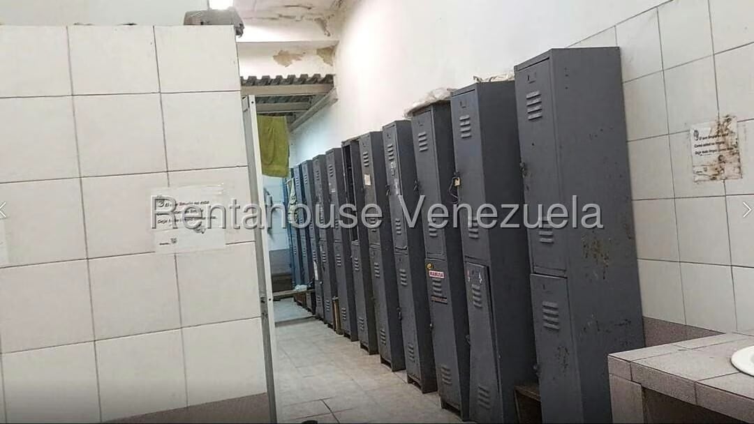 Comercial (Local Comercial) en Venta en La Urbina, Distrito Metropolitano - 9