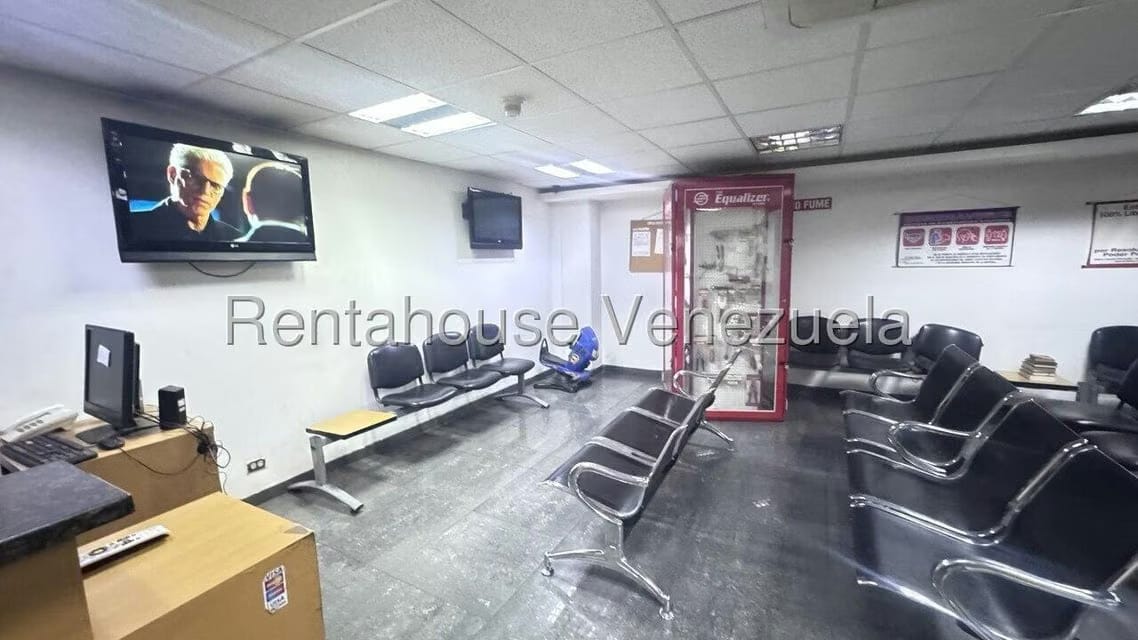 Comercial (Local Comercial) en Venta en La Urbina, Distrito Metropolitano - 10