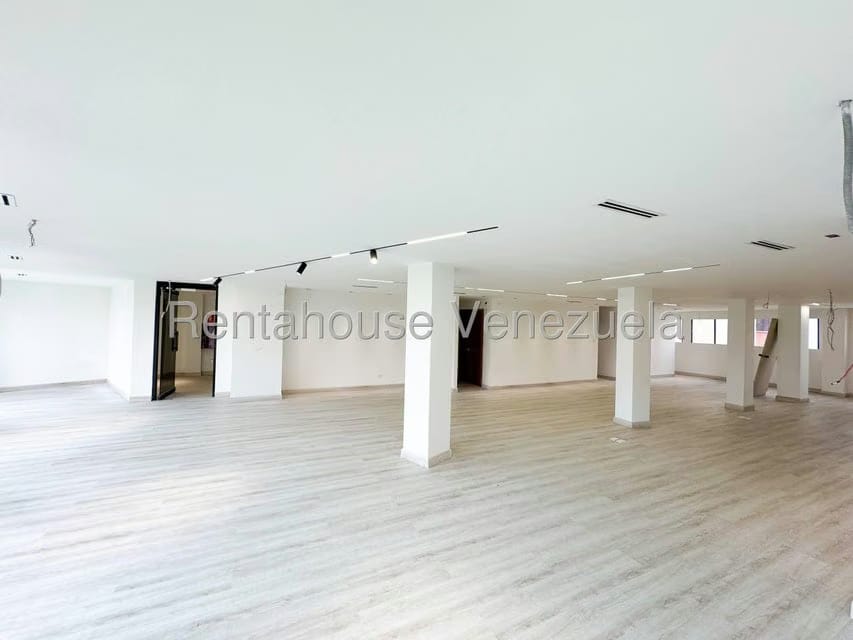 Comercial (Local Comercial) en Venta en Chacao, Distrito Metropolitano - 39