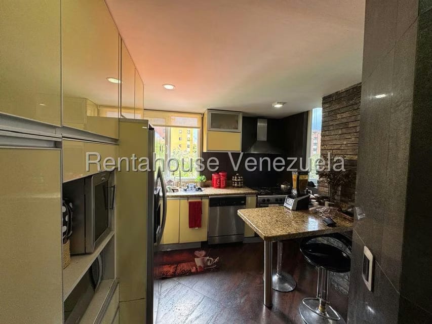 Apartamento (1 Nivel) en Alquiler en Campo Alegre, Distrito Metropolitano - 20