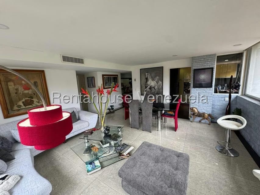 Apartamento (1 Nivel) en Alquiler en Campo Alegre, Distrito Metropolitano - 6