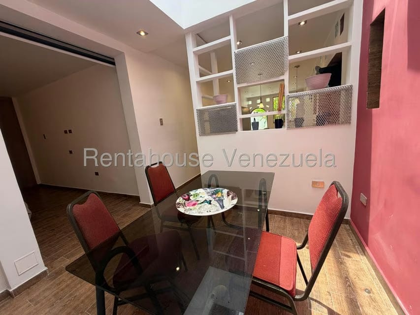 Anexo (1 Nivel) en Alquiler en Macaracuay, Distrito Metropolitano - 13