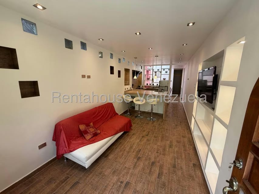 Anexo (1 Nivel) en Alquiler en Macaracuay, Distrito Metropolitano - 3