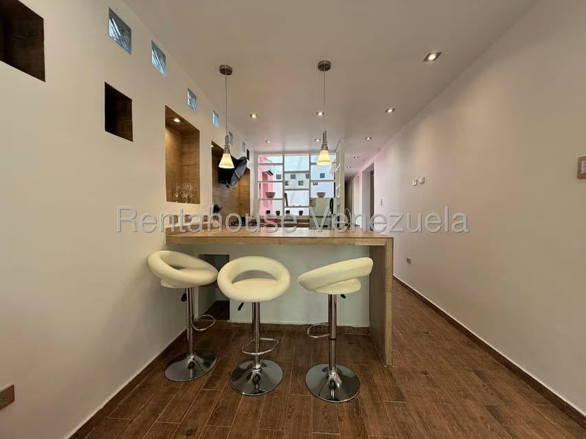 Anexo (1 Nivel) en Alquiler en Macaracuay, Distrito Metropolitano - 7