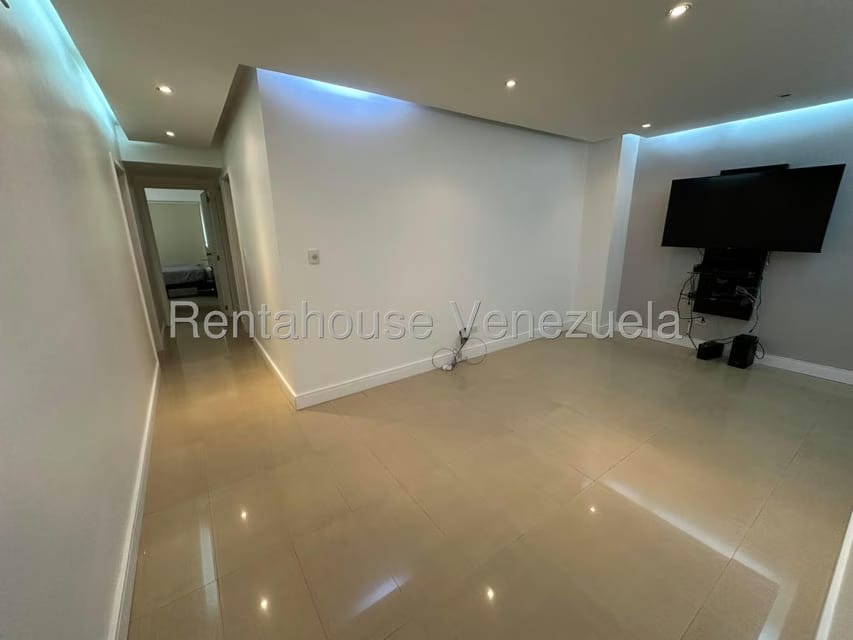 Apartamento (1 Nivel) en Alquiler en Las Mercedes, Distrito Metropolitano - 15