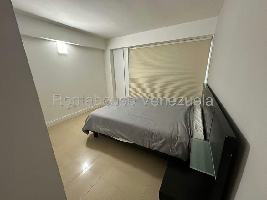 Apartamento (1 Nivel) en Alquiler en Las Mercedes, Distrito Metropolitano - 23