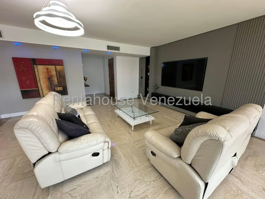 Apartamento (1 Nivel) en Alquiler en Las Mercedes, Distrito Metropolitano - 6
