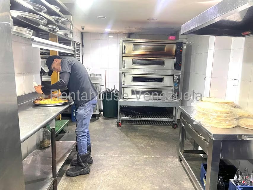 Comercial (Local Comercial) en Venta en Sabana Grande, Distrito Metropolitano - 10