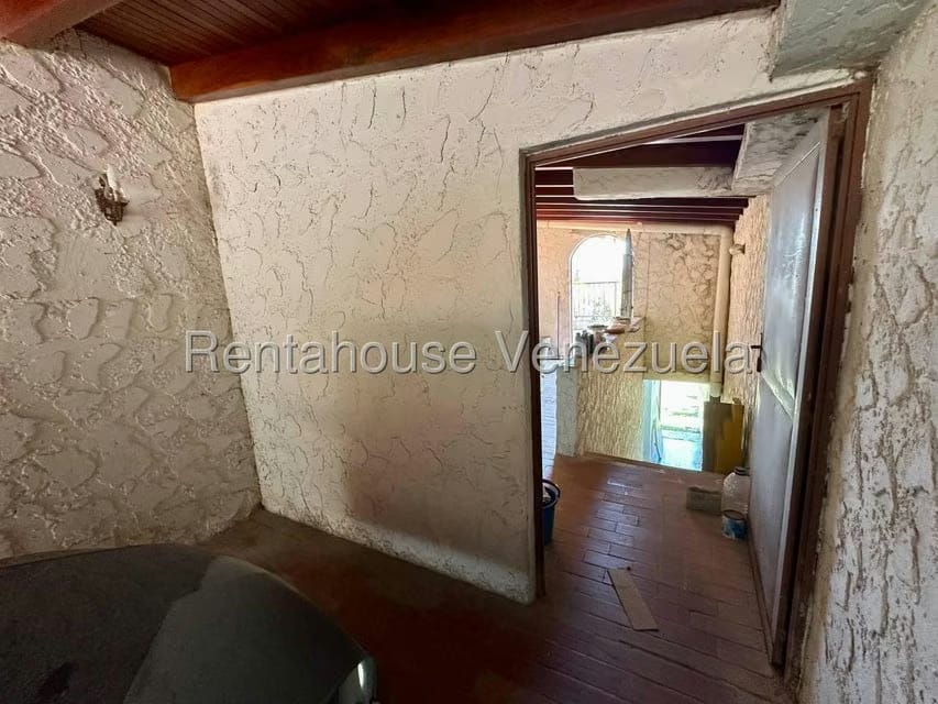 Casa (Multipes Niveles) en Venta en La Boyera, Distrito Metropolitano - 25