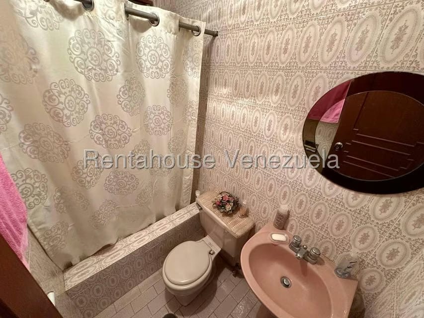 Casa (Multipes Niveles) en Venta en La Boyera, Distrito Metropolitano - 35