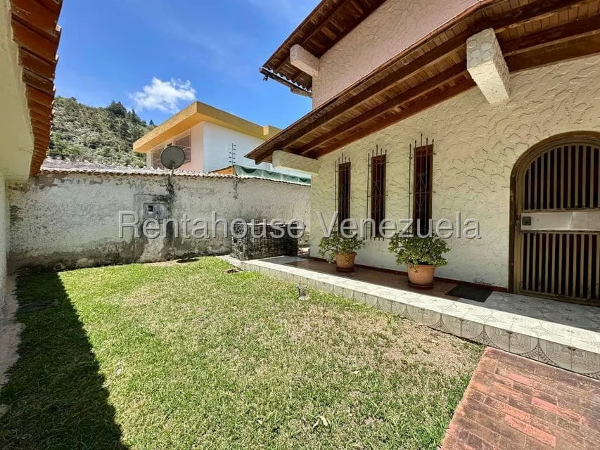 Casa (Multipes Niveles) en Venta en La Boyera, Distrito Metropolitano - 55