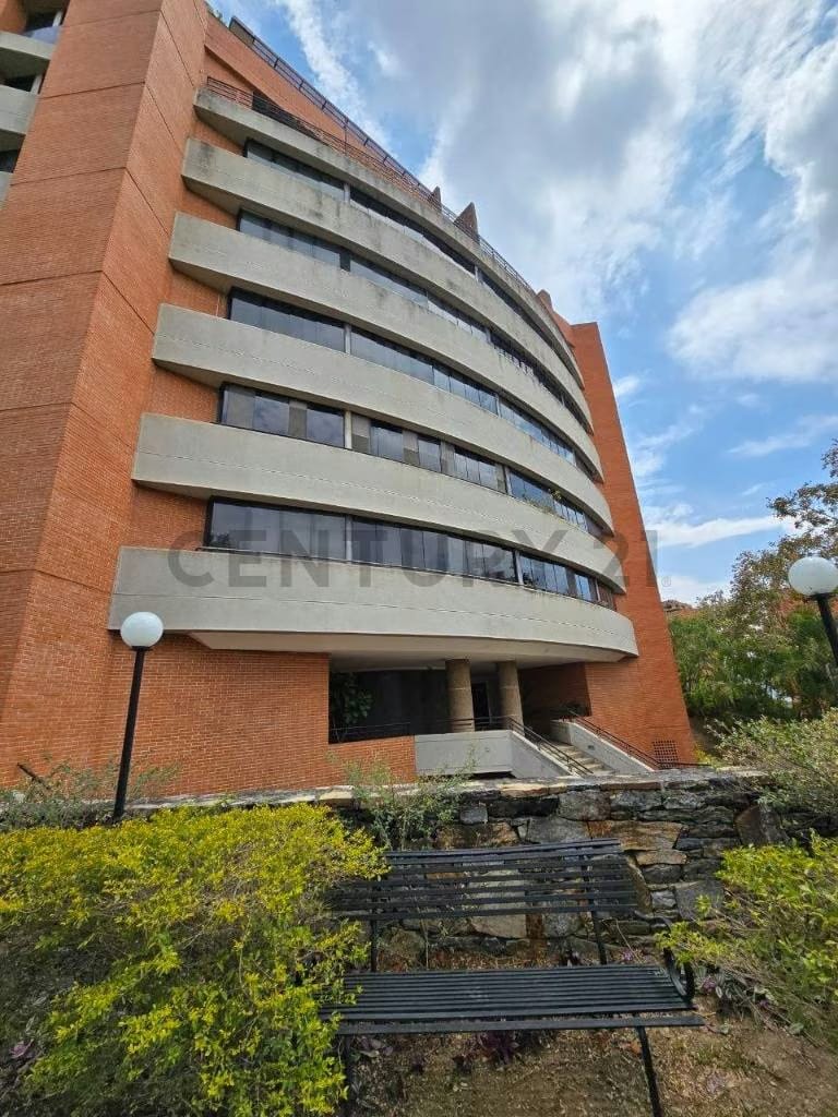Penthouse Triplex en Alquiler frente al colegio Henry Clay | Los Samanes