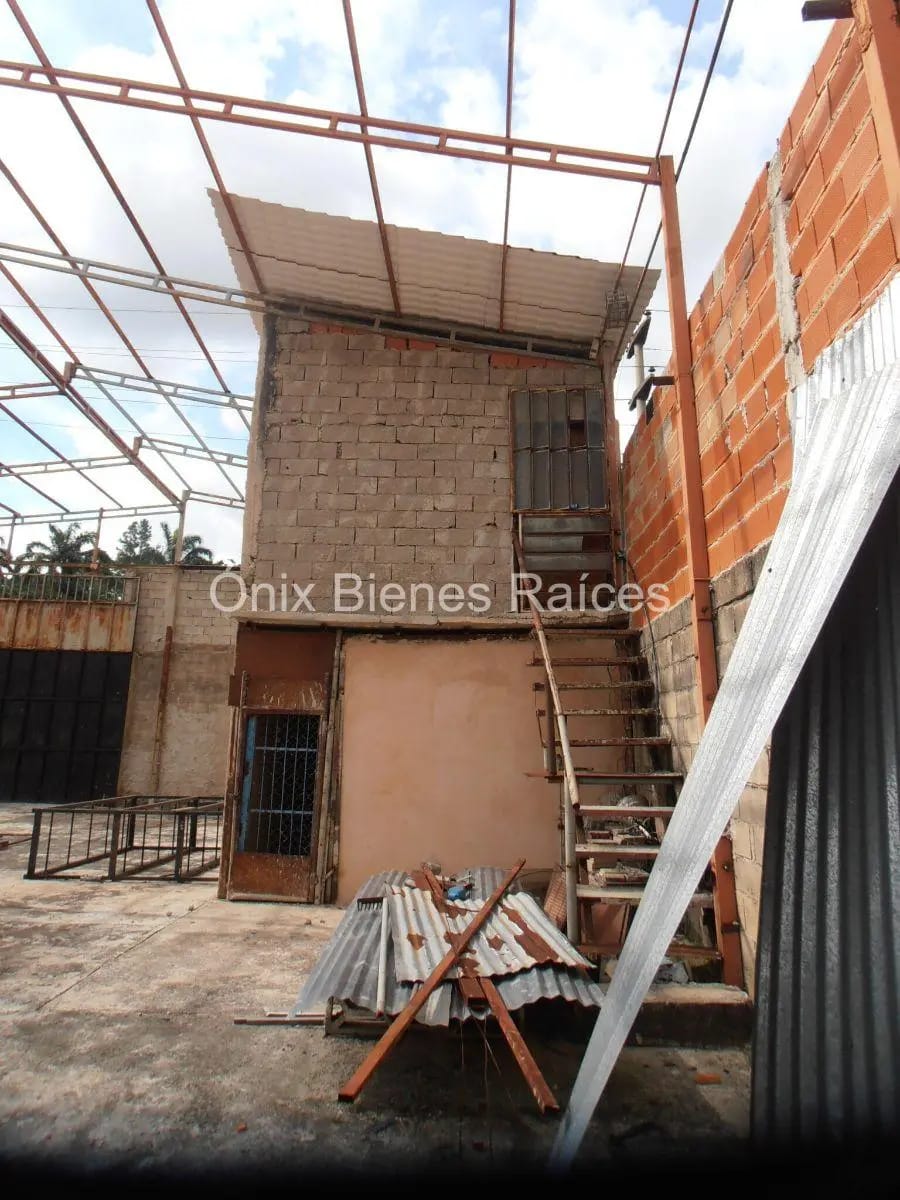 Terreno en Venta en Miguel Peña Valencia - 9