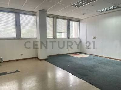 Alquilo Oficina Macaracuay, de 35 m²