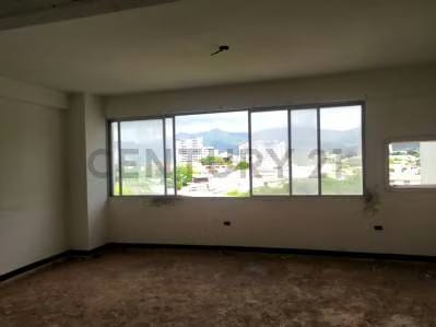 En Venta Edificio con Local Comercial nivel calle, Ideal para Oficinas, - 6