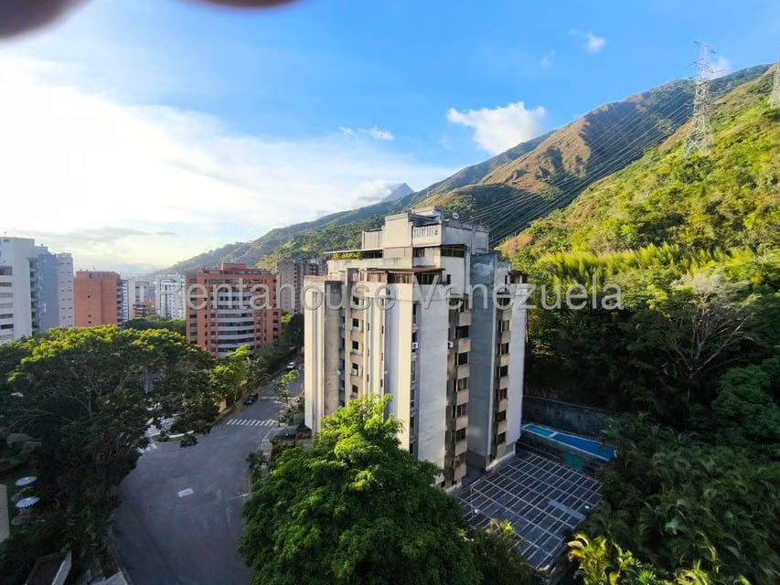 Apartamento (Duplex) en Venta en Terrazas del Avila, Distrito Metropolitano - 16
