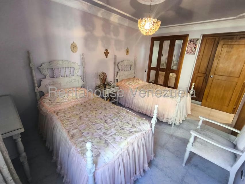 Apartamento (Duplex) en Venta en Terrazas del Avila, Distrito Metropolitano - 35