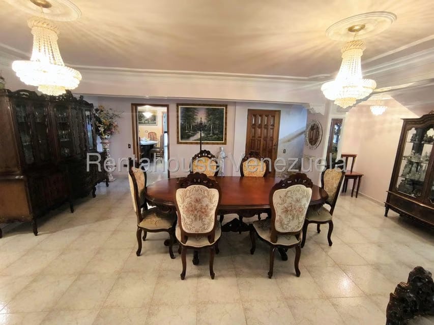 Apartamento (Duplex) en Venta en Terrazas del Avila, Distrito Metropolitano - 8