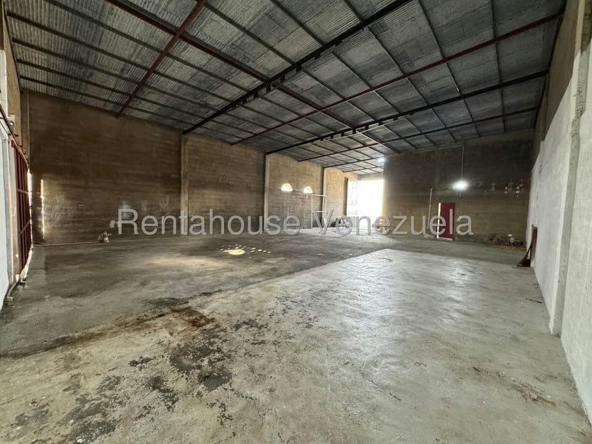Comercial (Galpon - Deposito) en Venta en Circunvalacion Sur, Portuguesa - 16