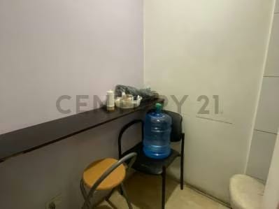 Venta de oficina en C.C. Bello Monte - 6